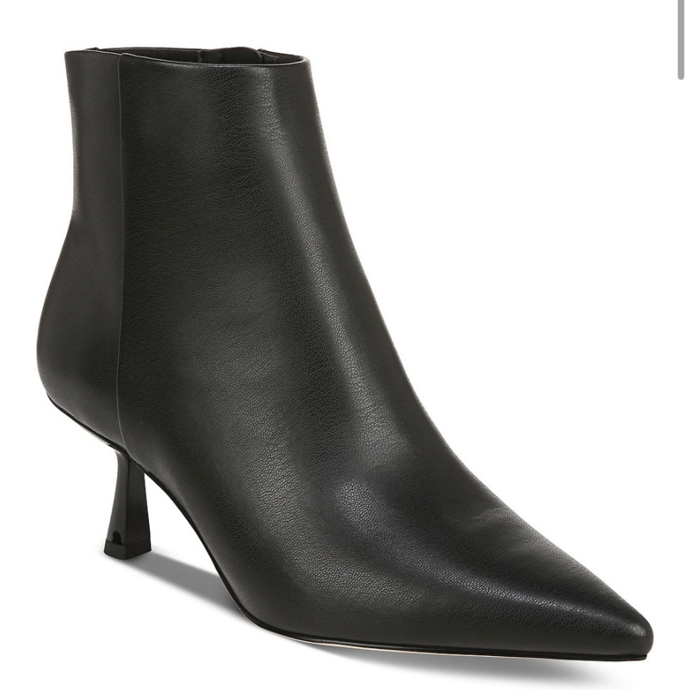 Circus NY by Sam Edelman • SuziePointed-Toe Kitten Booties • 9M • Black